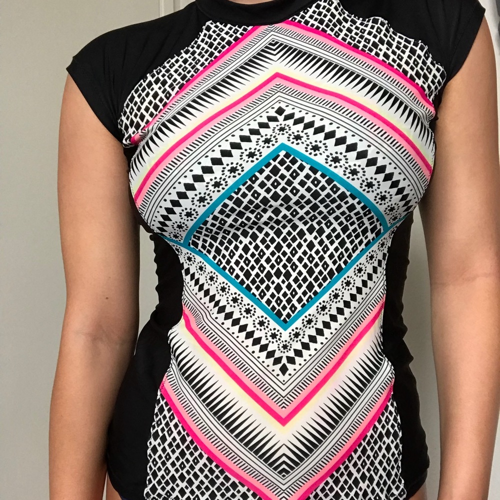 SOLD Water Shirt/ Rash Guard - Picture 2 of 6